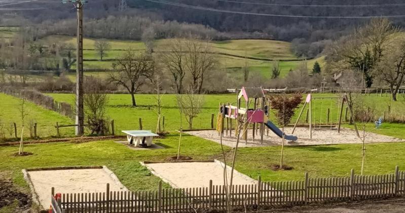 Gite Les Arcades Collonges-en Charollais Esterno foto